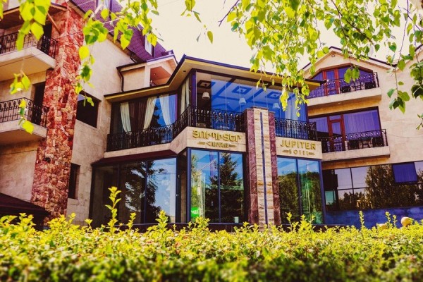 «Յուպիտեր» Ծաղկաձորի Հյուրանոցային Համալիր